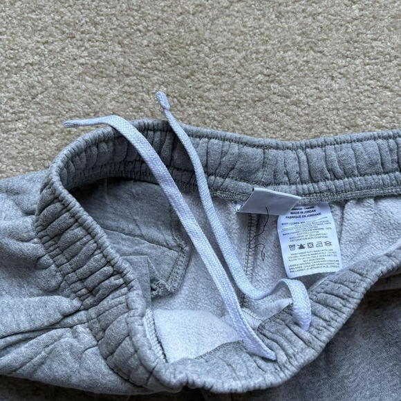 Nike Shorts Mens Medium Gray Fleece Sweat Big Swoosh Logo Drawstring Athletic - Picture 3 of 8